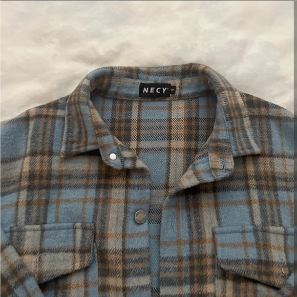 Plaid wool button down jacket - Picture 3 of 3
